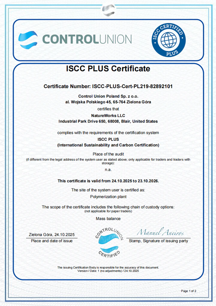 Page 1 of the NatureWorks LLC ISCC PLUS certificate showing the holder, Blair polymerization plant, validity and mass-balance scope