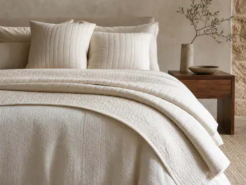 Bedspreads & Coverlets catalog visual concept